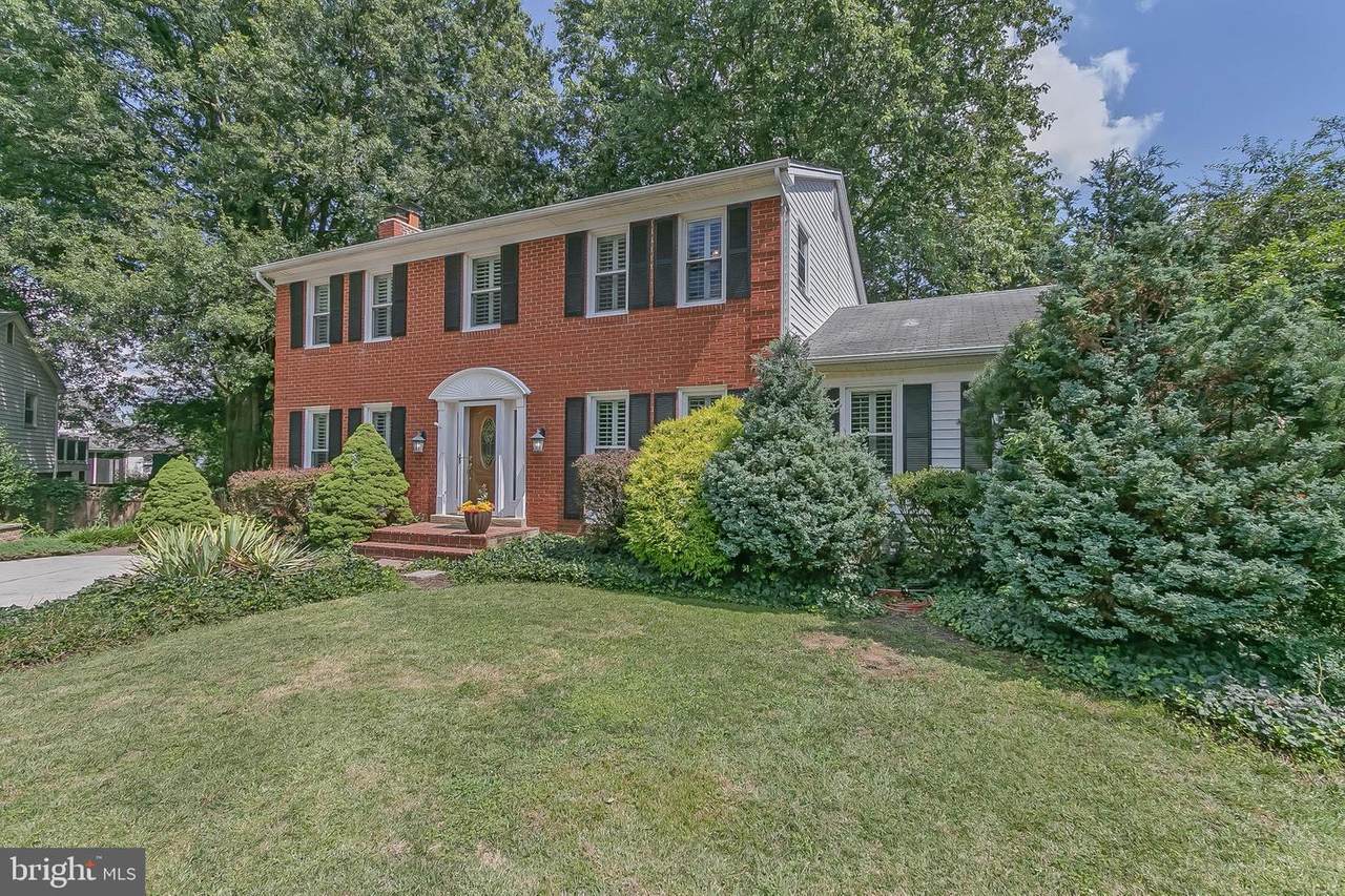 7800 Welch Court - Photo 1
