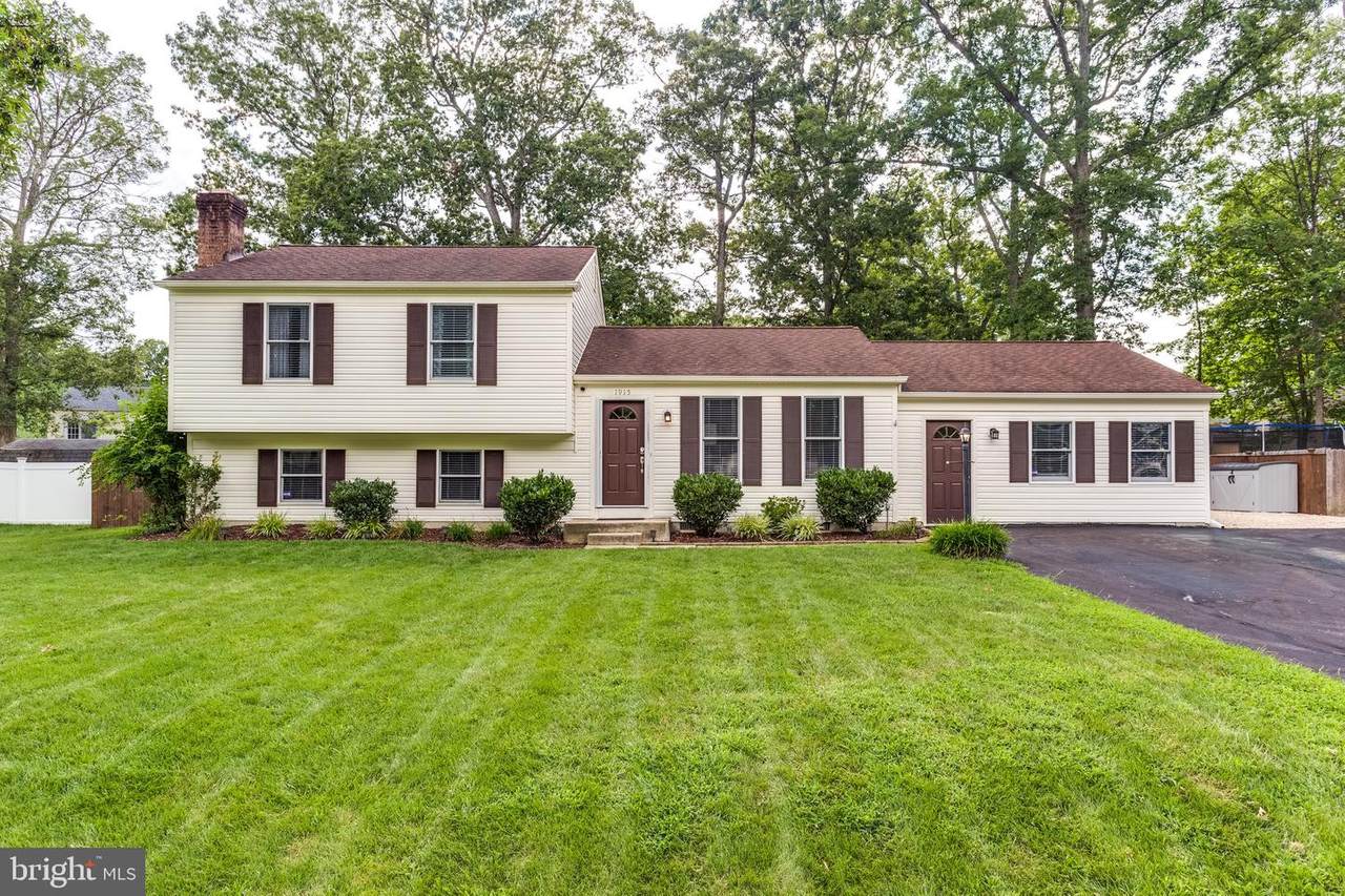 1915 Black Oak Court - Photo 1