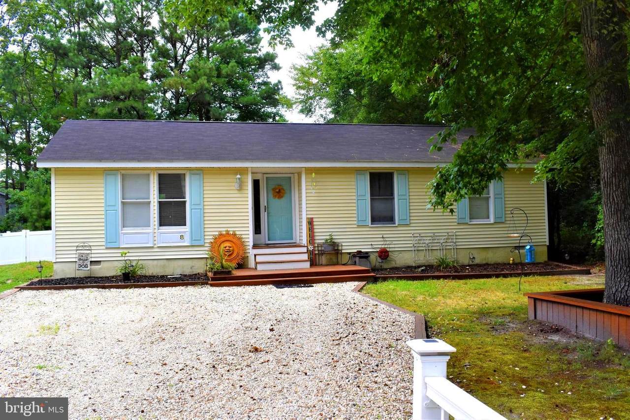 8 Catalpa Lane - Photo 1