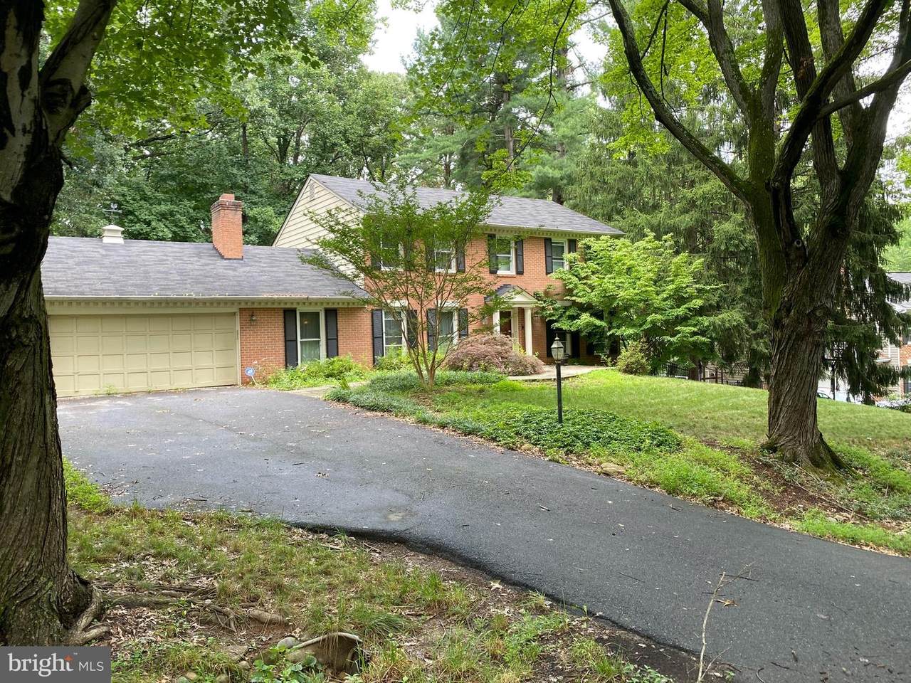 5305 Waterview Drive - Photo 1