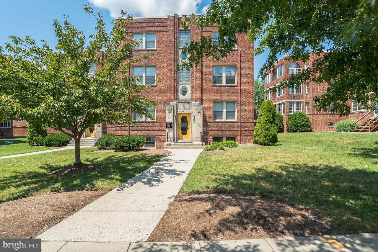6722 3RD Street - Photo 1
