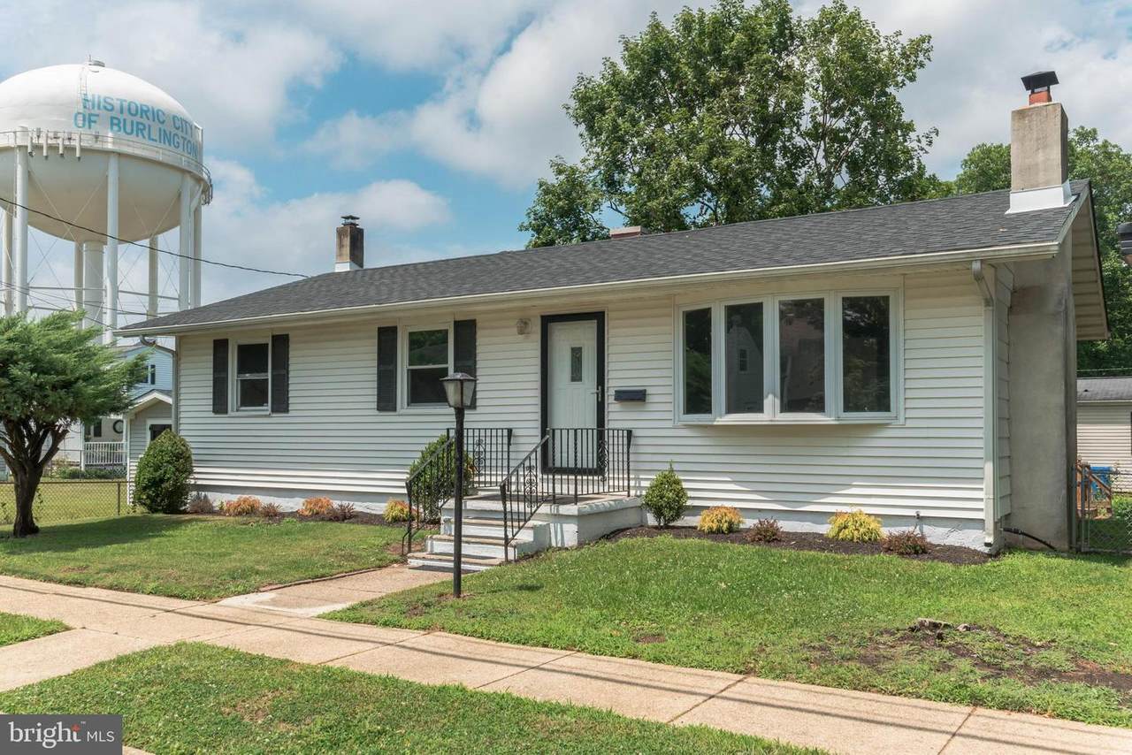 29 8TH Street - Photo 1