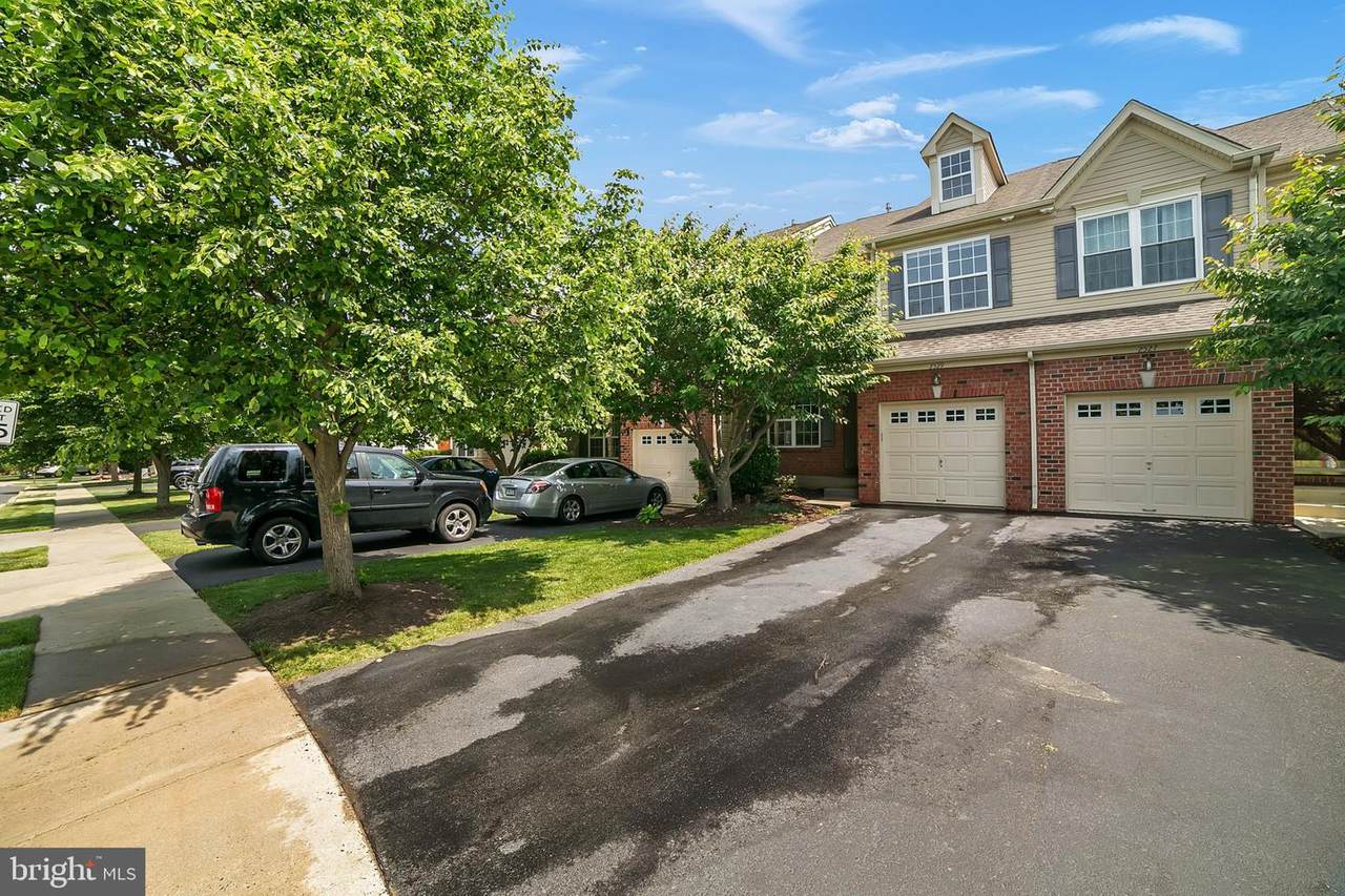 2529 Wellington Way - Photo 1
