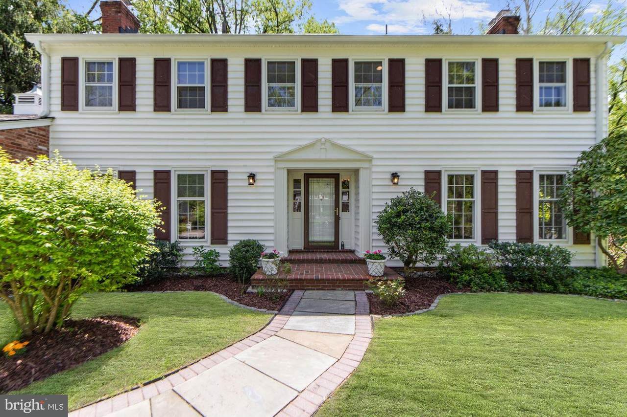 7808 Charleston Drive - Photo 1
