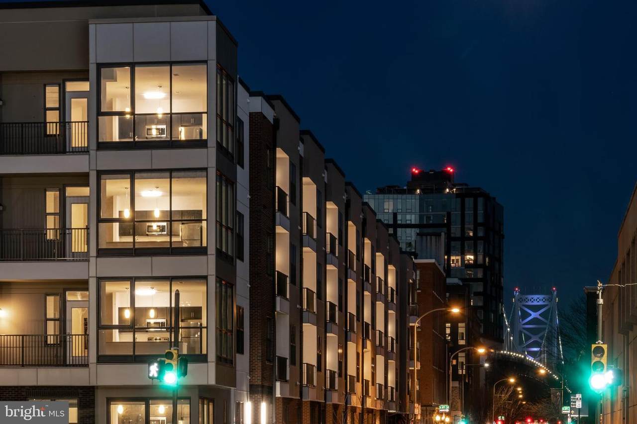 401 Race Street - Photo 1