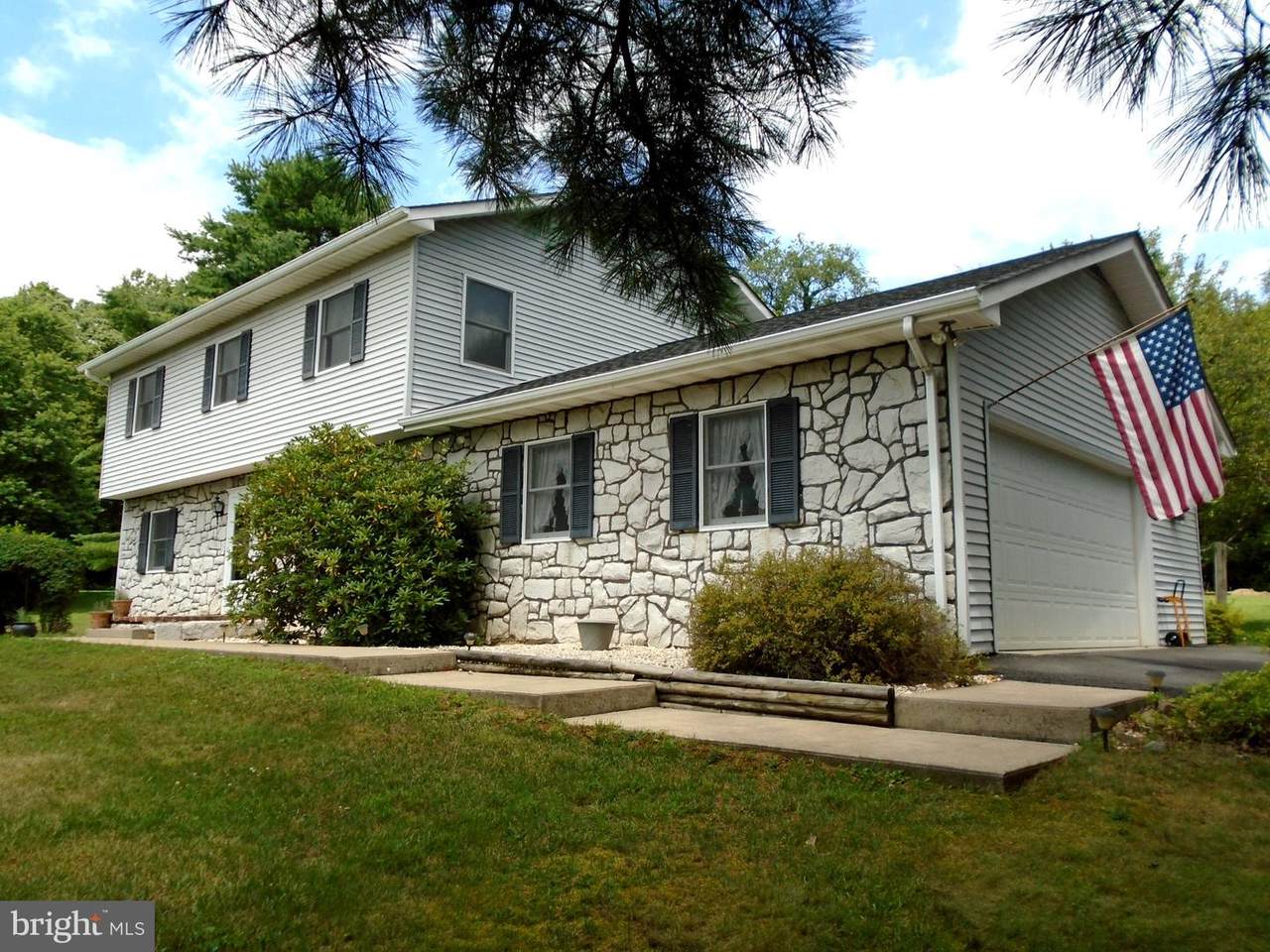 931 Colston Drive - Photo 1