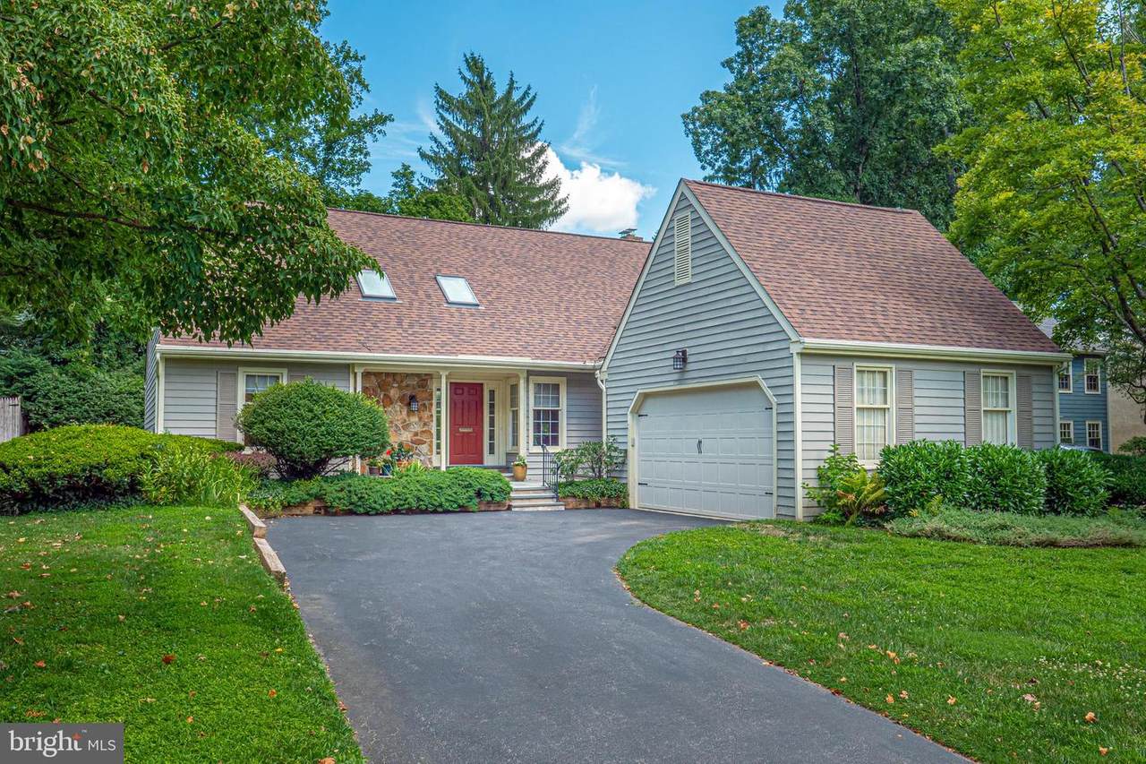 109 Foxhall Lane - Photo 1
