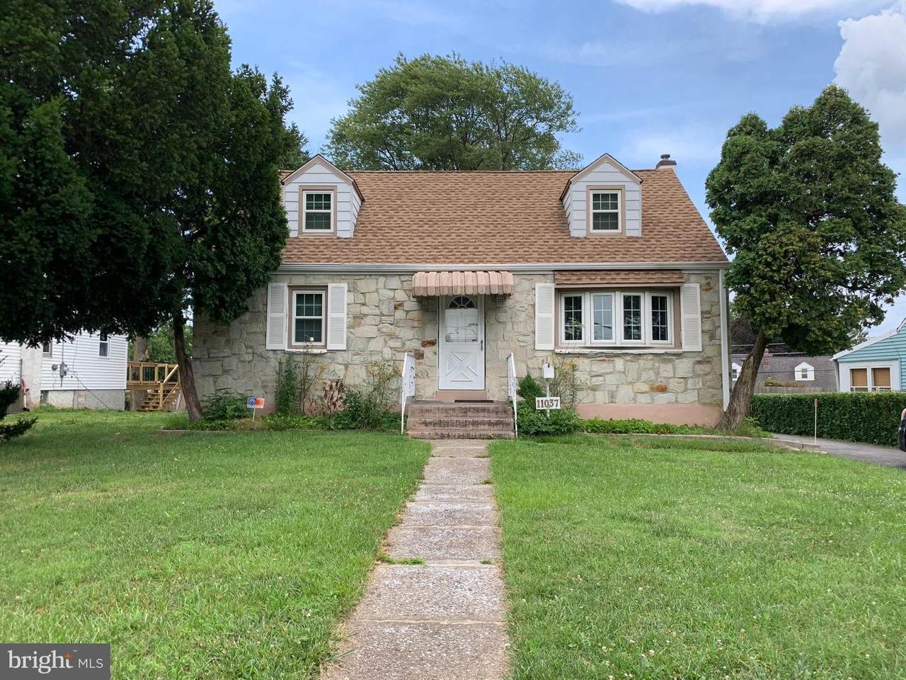 11037 Bustleton Avenue - Photo 1