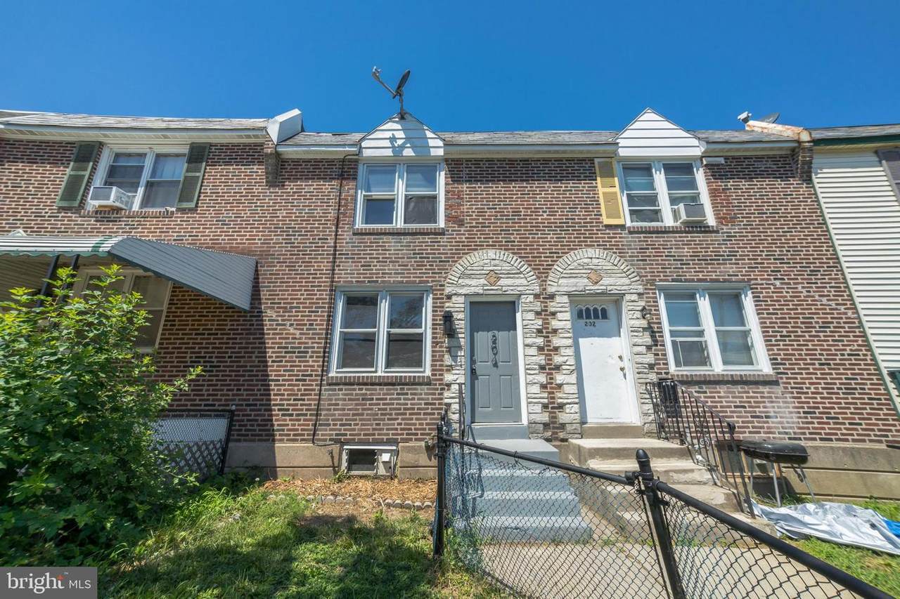 204 21ST Street - Photo 1