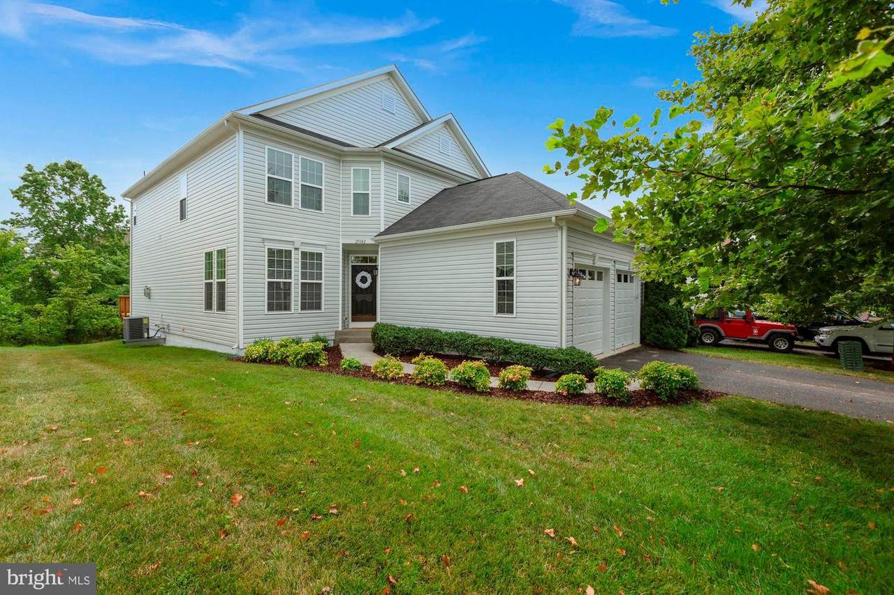 25042 Graywacke Drive - Photo 1