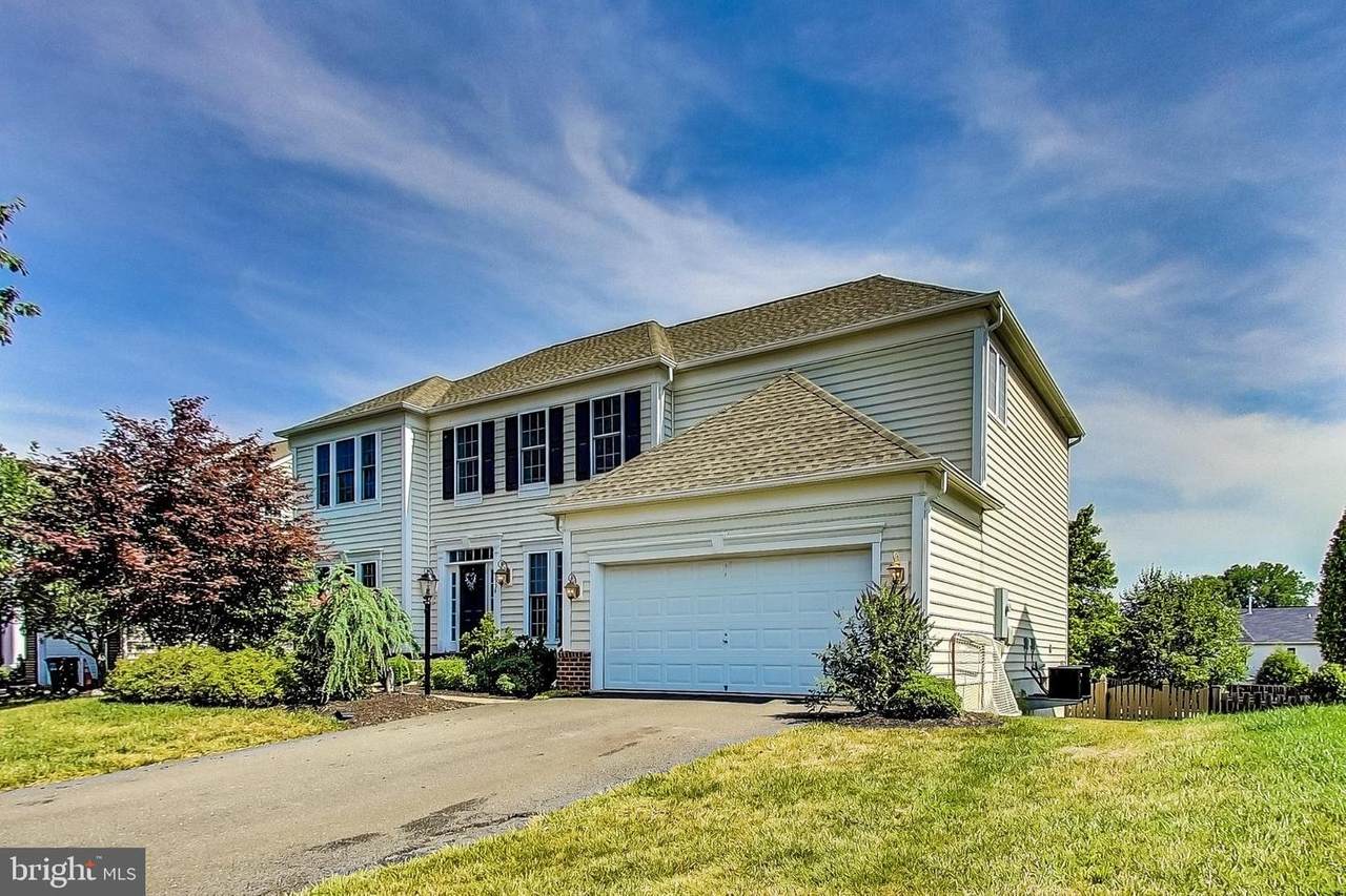 9556 Mountwood Drive - Photo 1