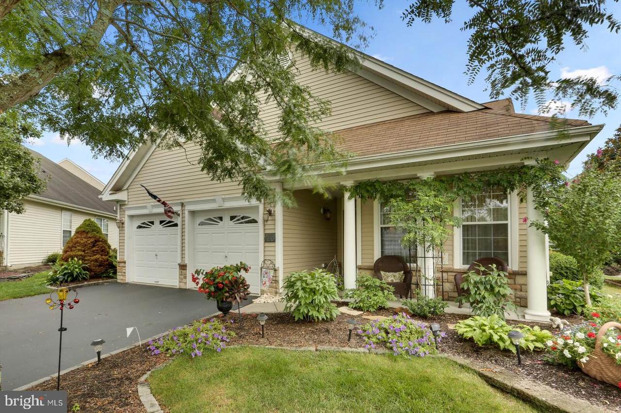 8 Arbor Court - Photo 1