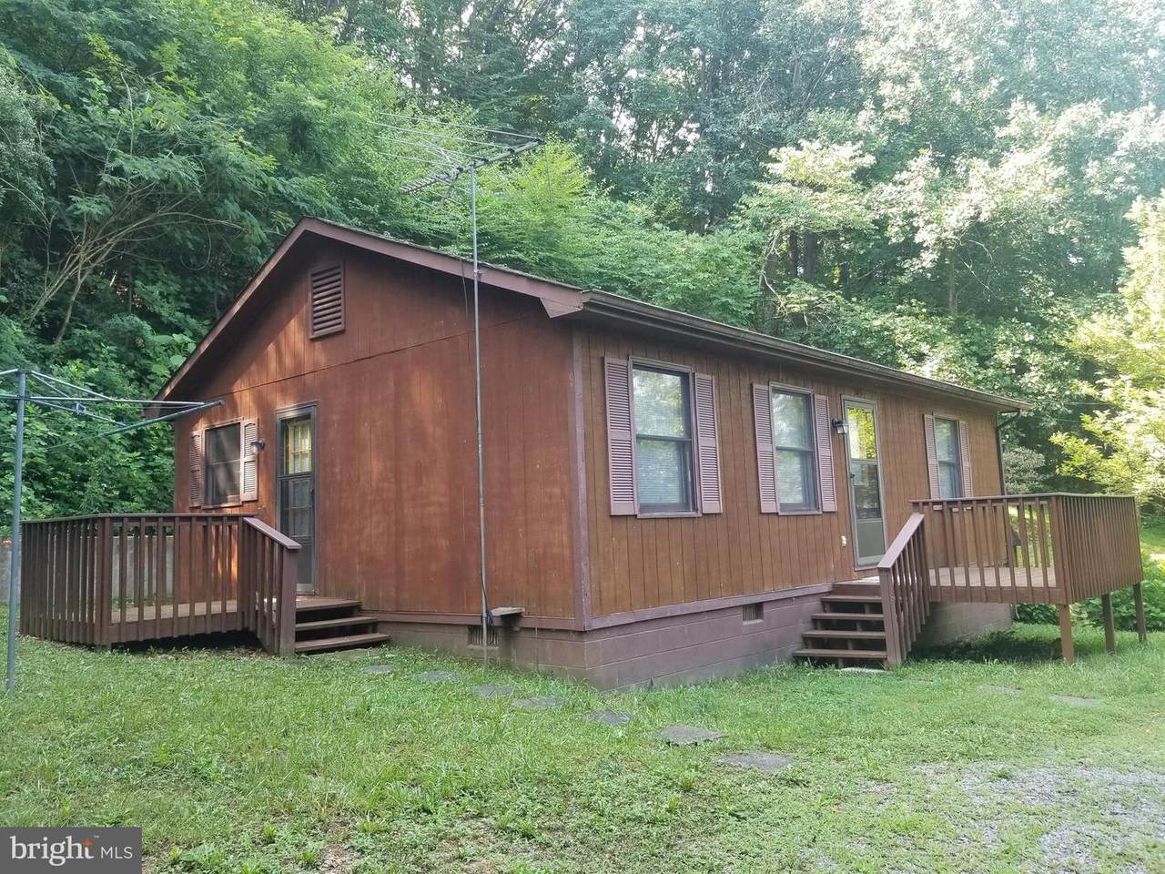 305 Lauck Lane - Photo 1