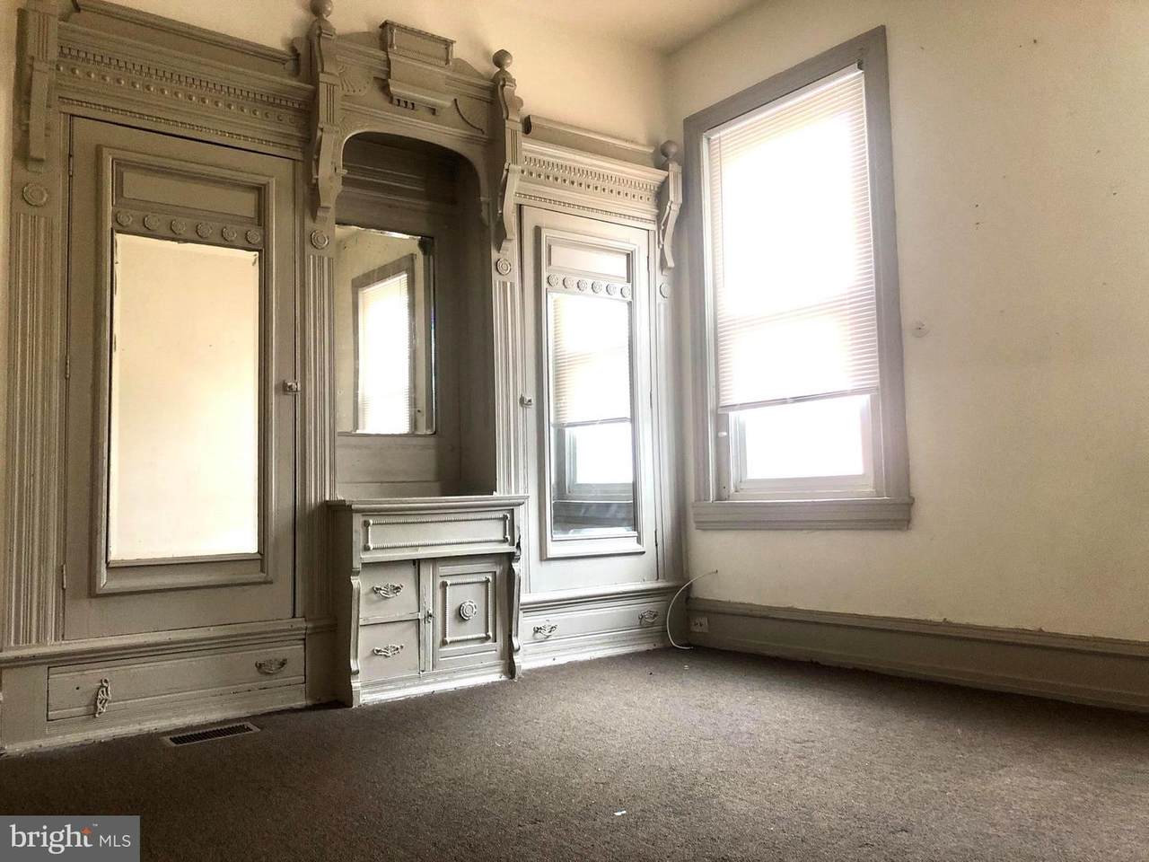 2118 Carlisle Street - Photo 1