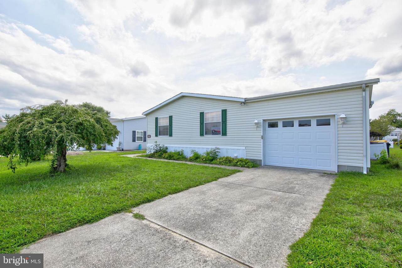 14 Mayfair Lane - Photo 1