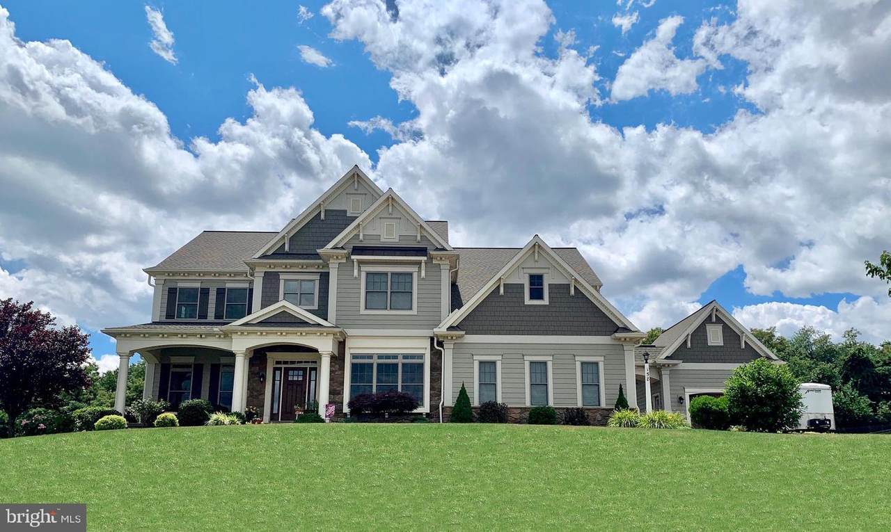 158 Willow Creek Lane - Photo 1