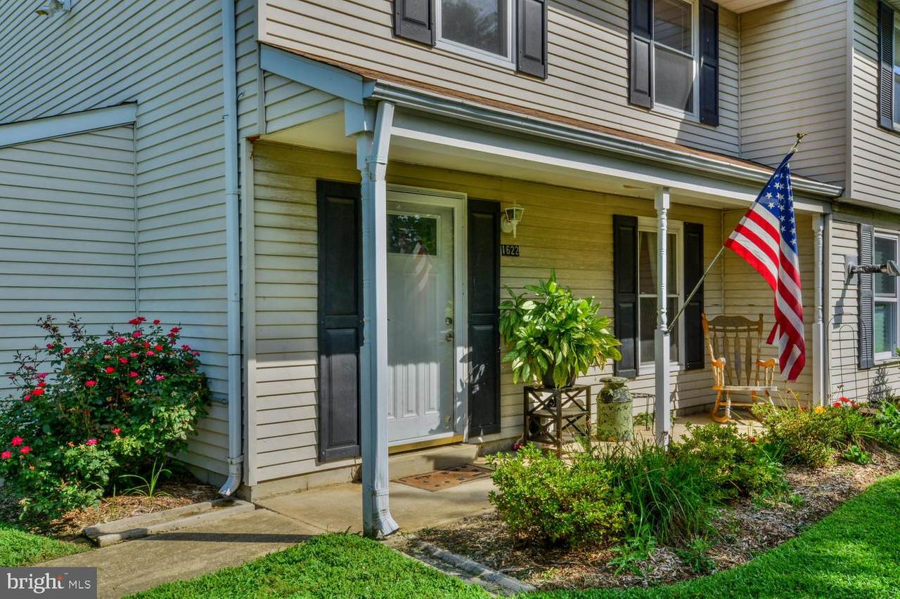 1622 Secretariat Drive - Photo 1