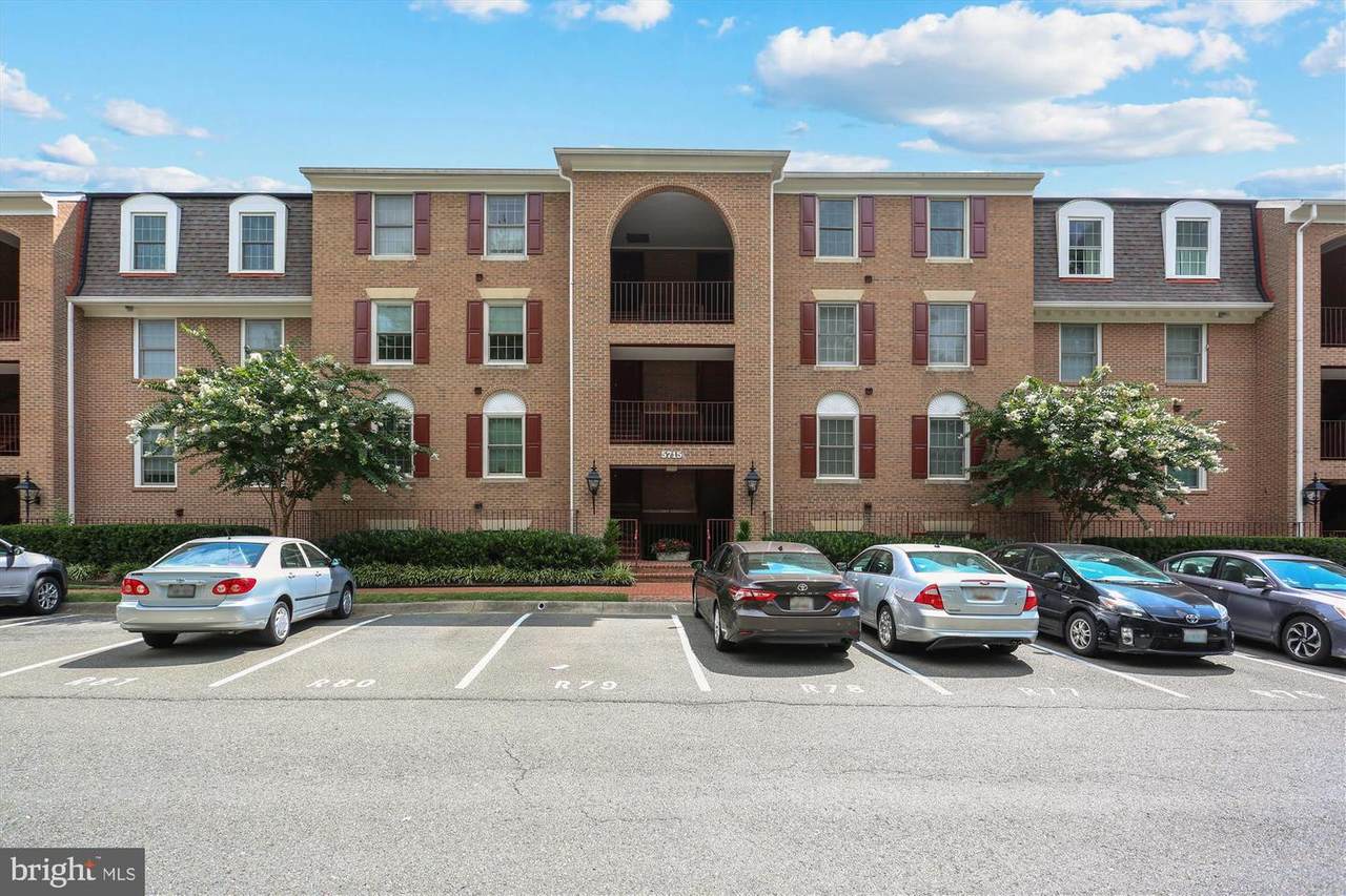 5715 Brewer House Circle - Photo 1