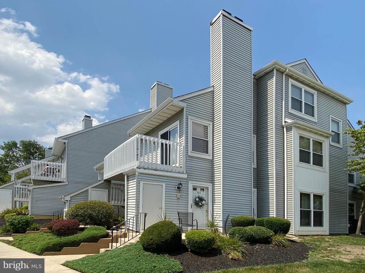 121 Park Place Drive - Photo 1