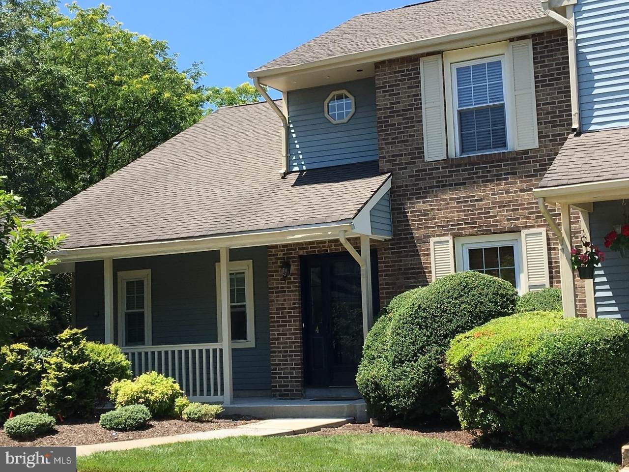 4 Adams Court - Photo 1