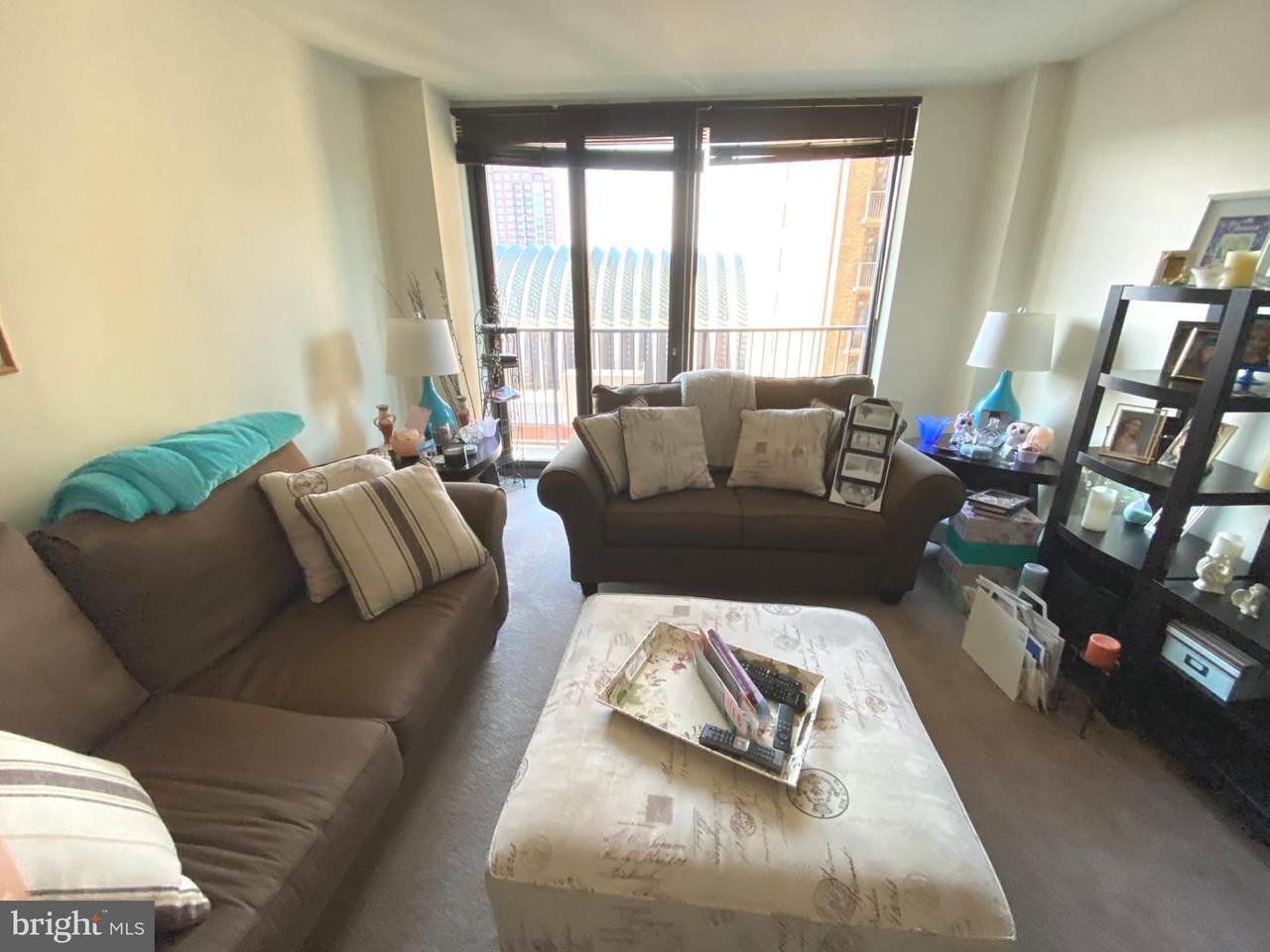 1420 Locust Street - Photo 1
