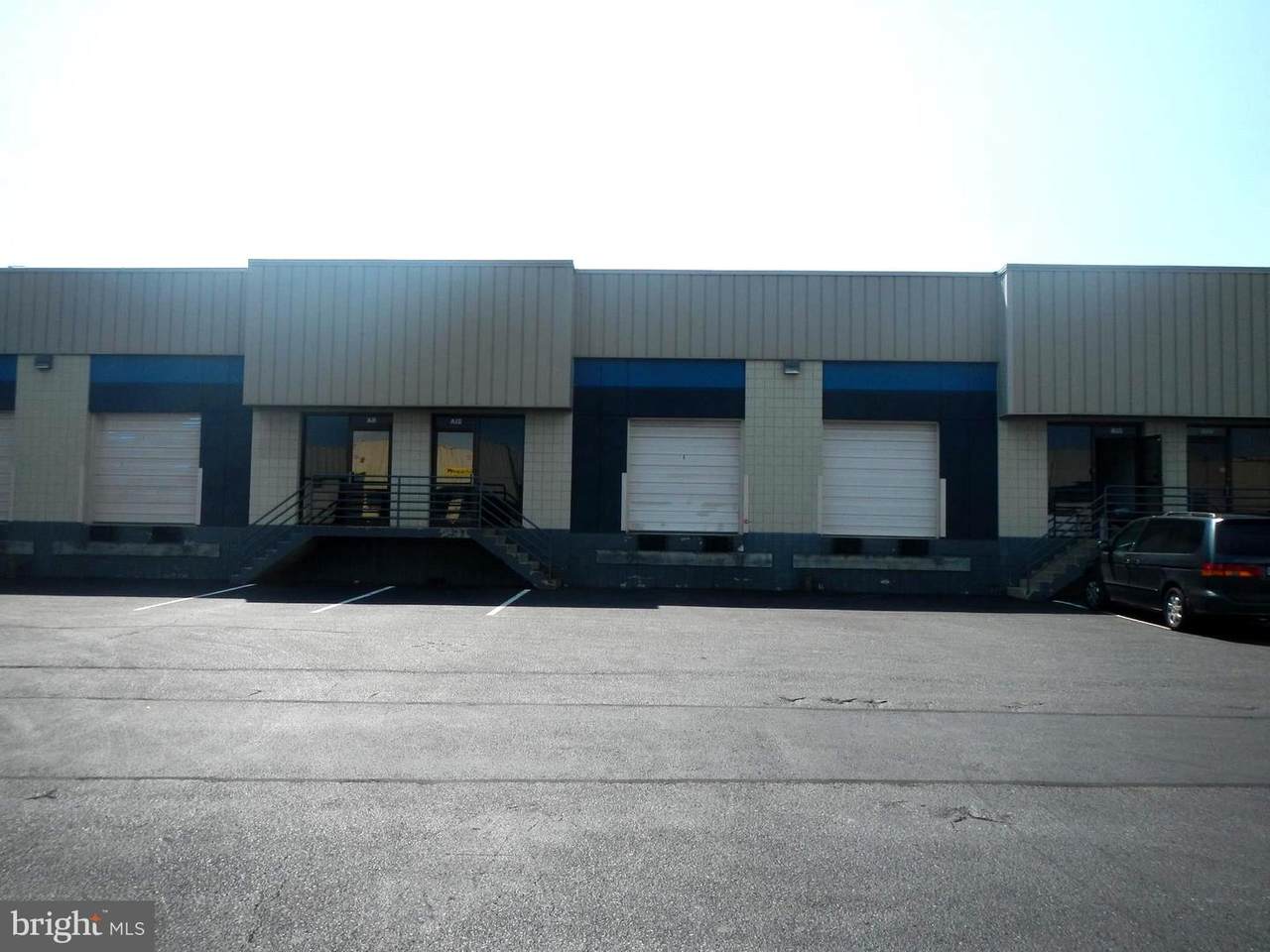 93 Monocacy Boulevard - Photo 1
