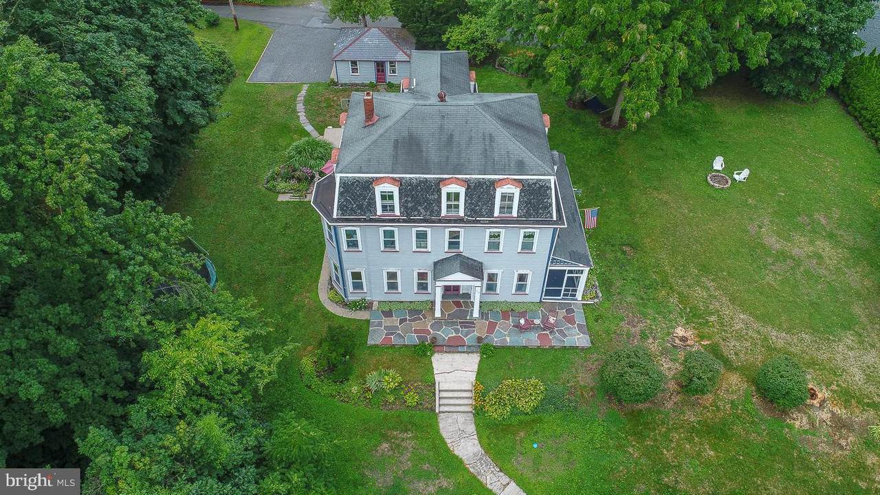 719 Easton Road - Photo 1