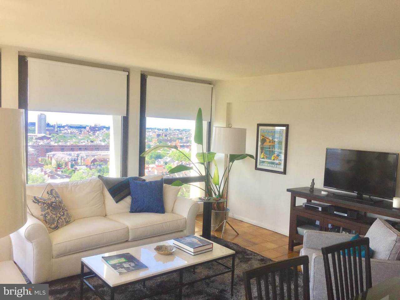220 Locust Street - Photo 1
