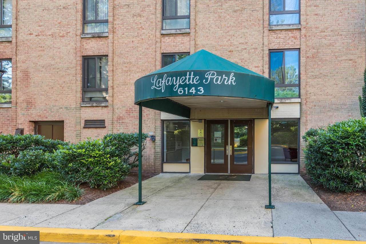 6143 Leesburg Pike - Photo 1