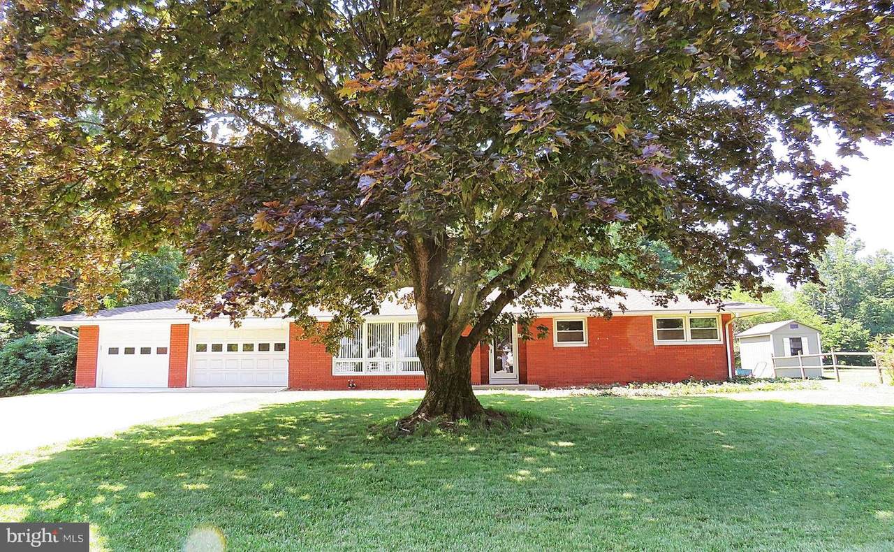 628 Alpha Road - Photo 1