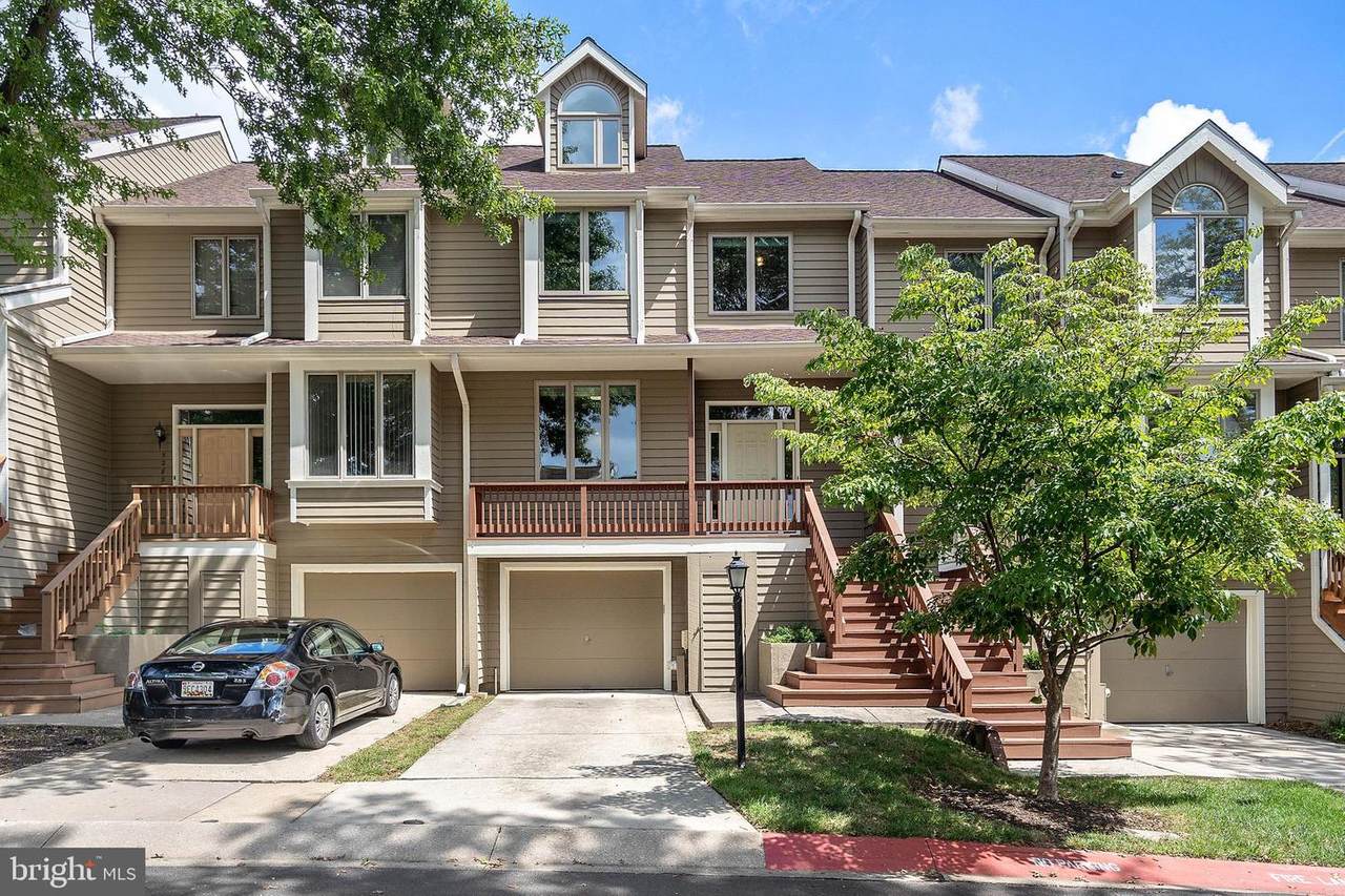 5281 Columbia Road - Photo 1