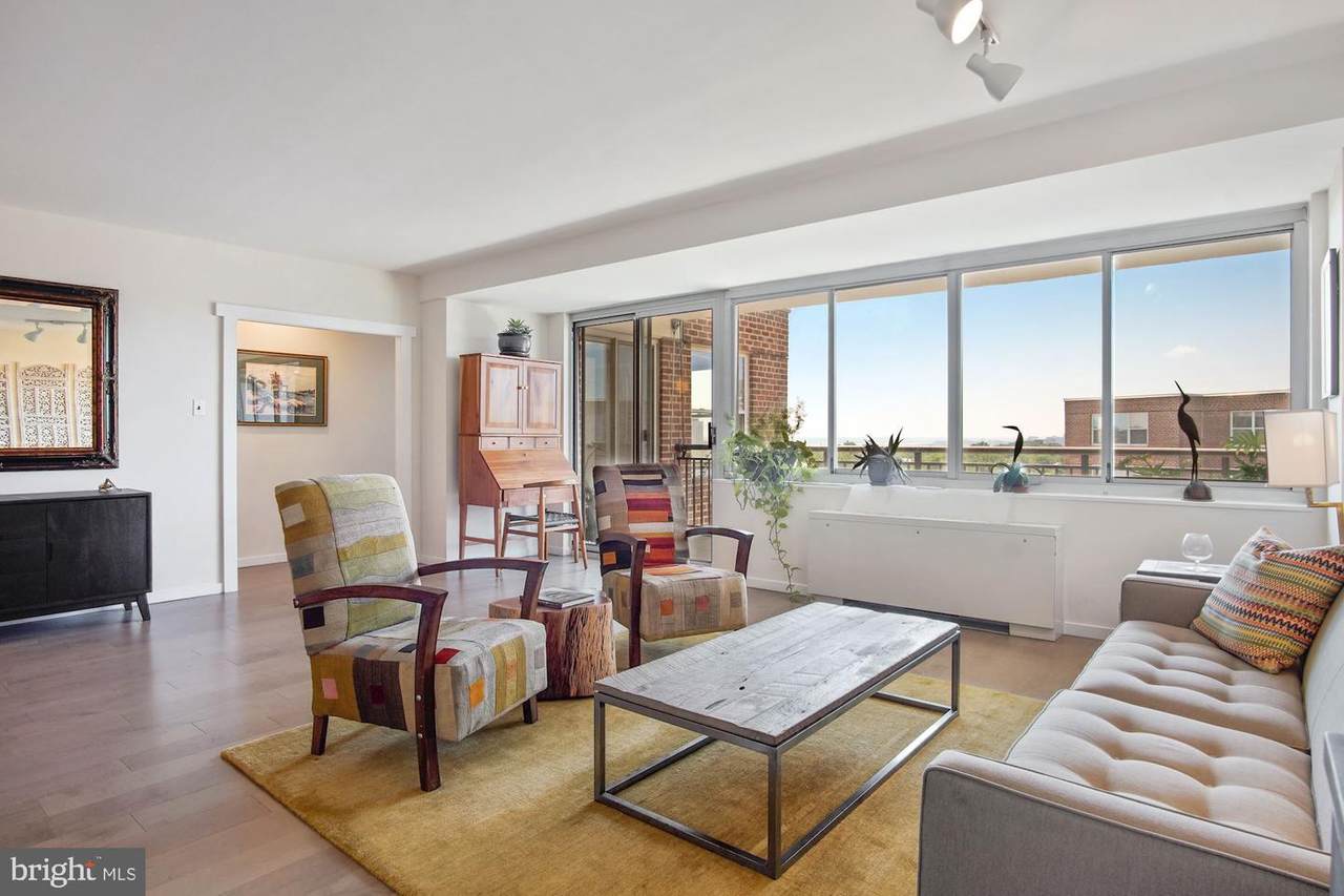 3900 Watson Place - Photo 1