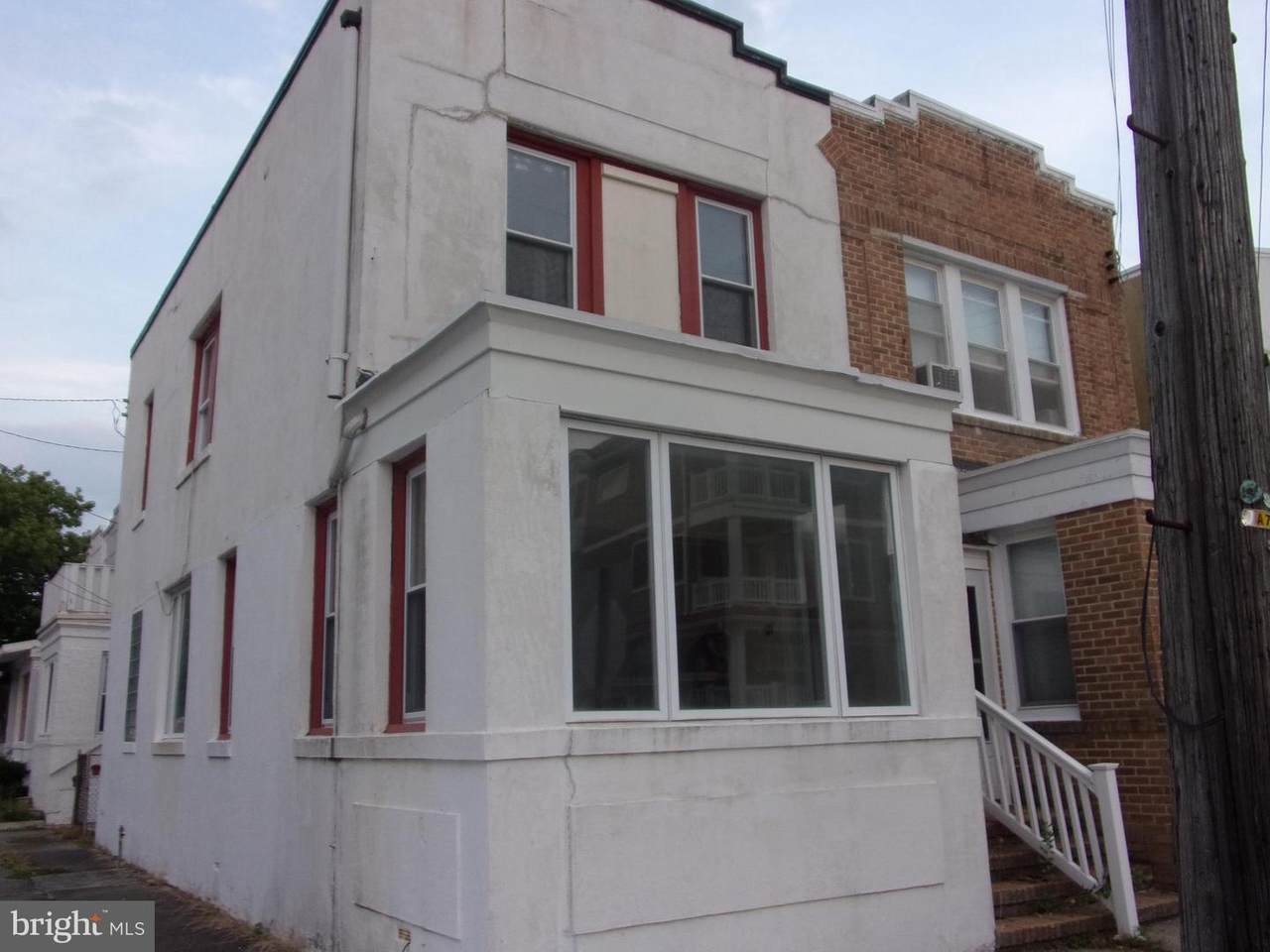 139 Newport Avenue - Photo 1