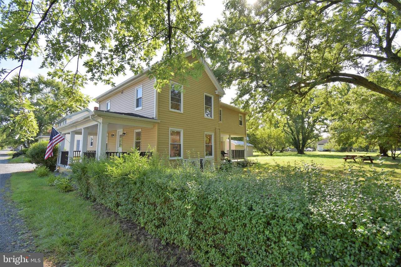 5623 Gates Street - Photo 1