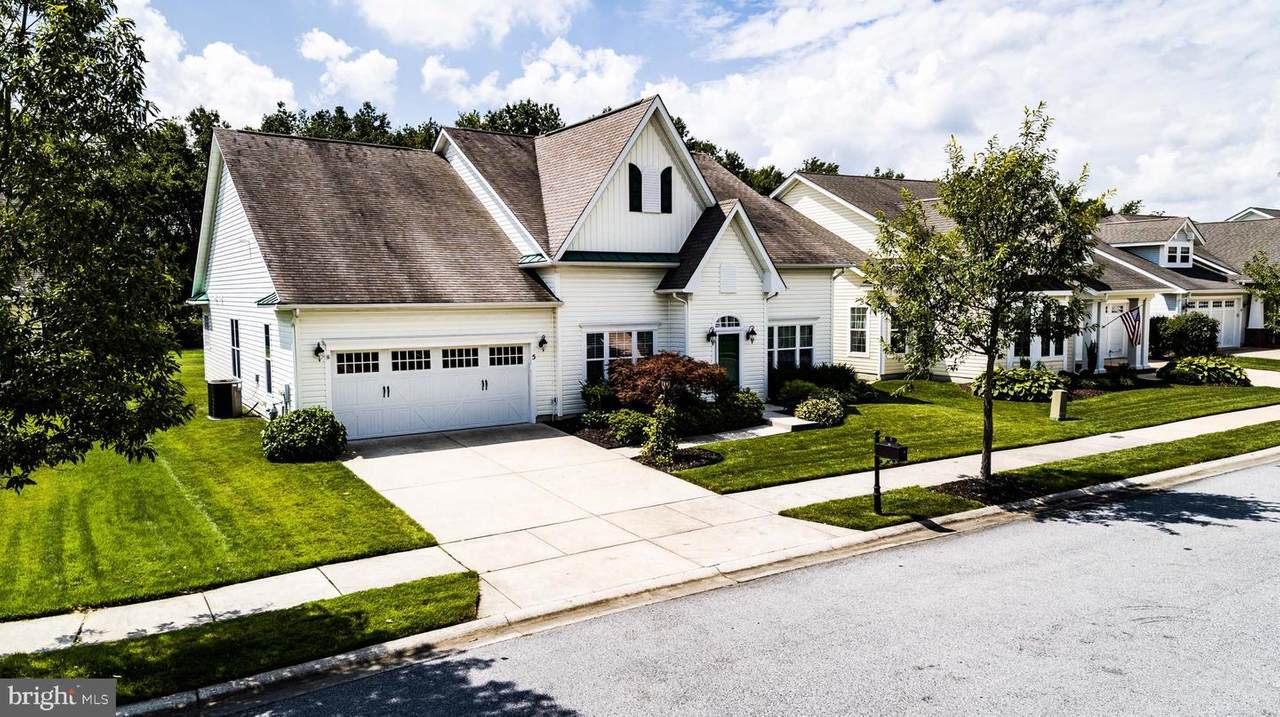 5 Amandas Teal Drive - Photo 1