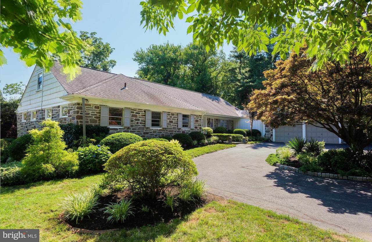 840 Mount Moro Road - Photo 1