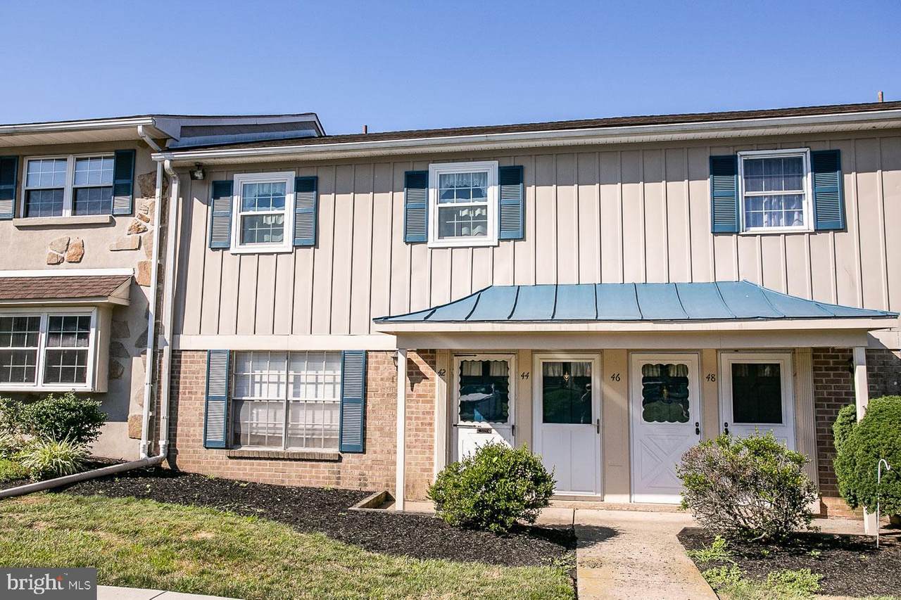 44 Derry Drive - Photo 1