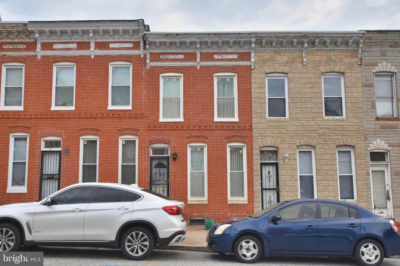 537 Washington Street - Photo 1