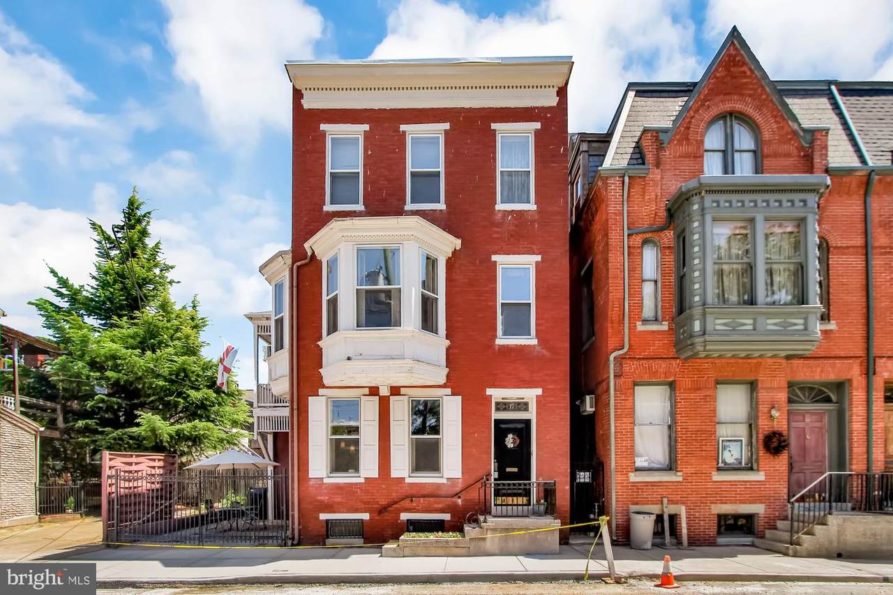 17 Pine Street - Photo 1