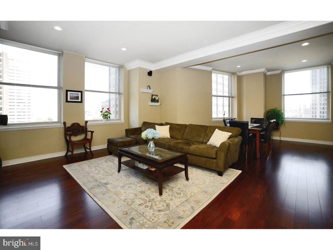 1600-18 Arch Street - Photo 1
