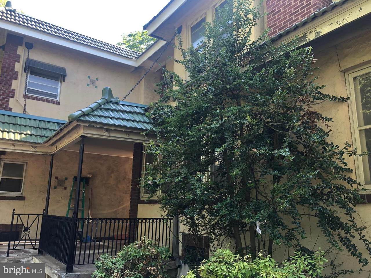 3725-B Derry Street - Photo 1