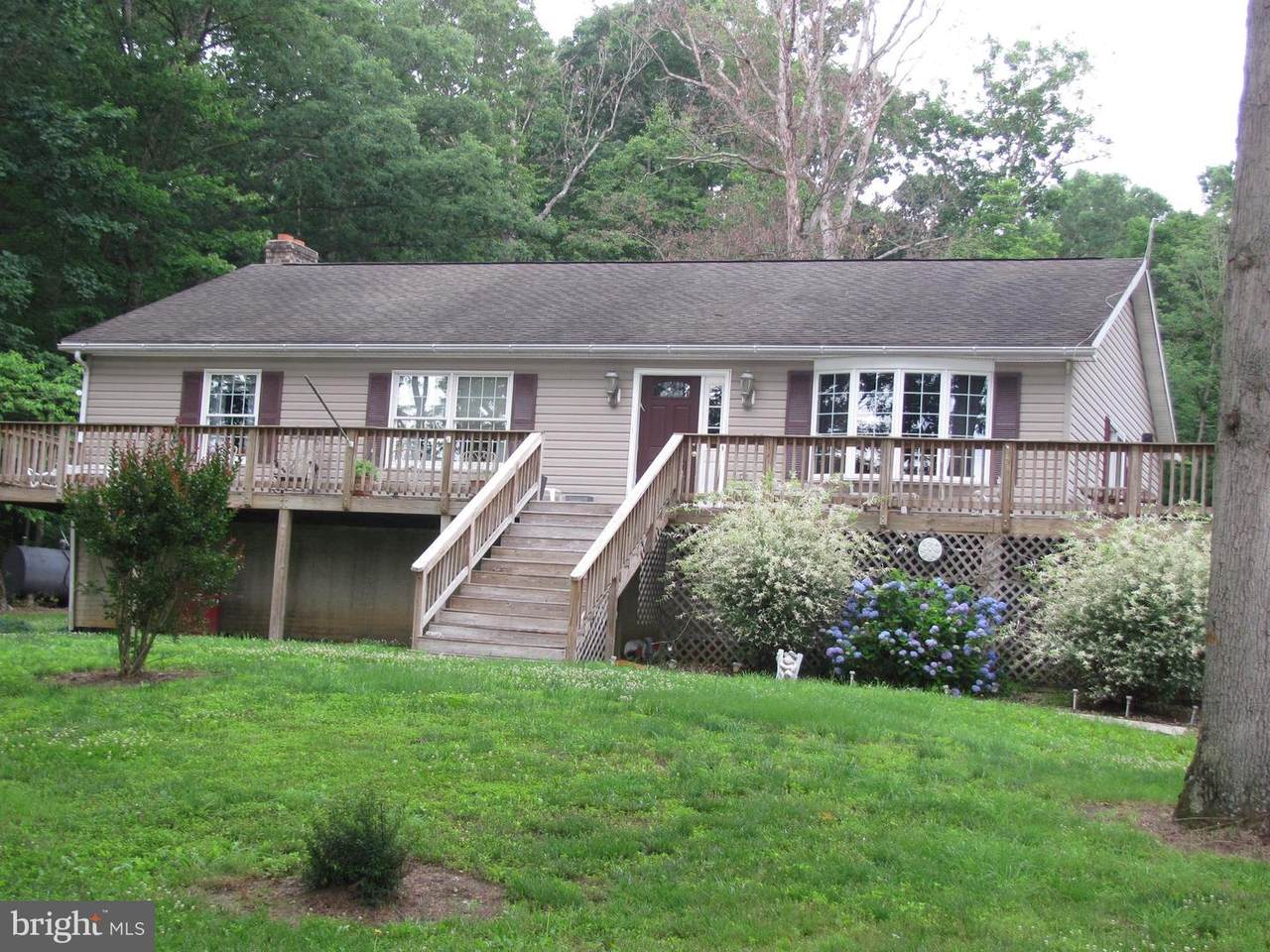 246 Locust Lane - Photo 1