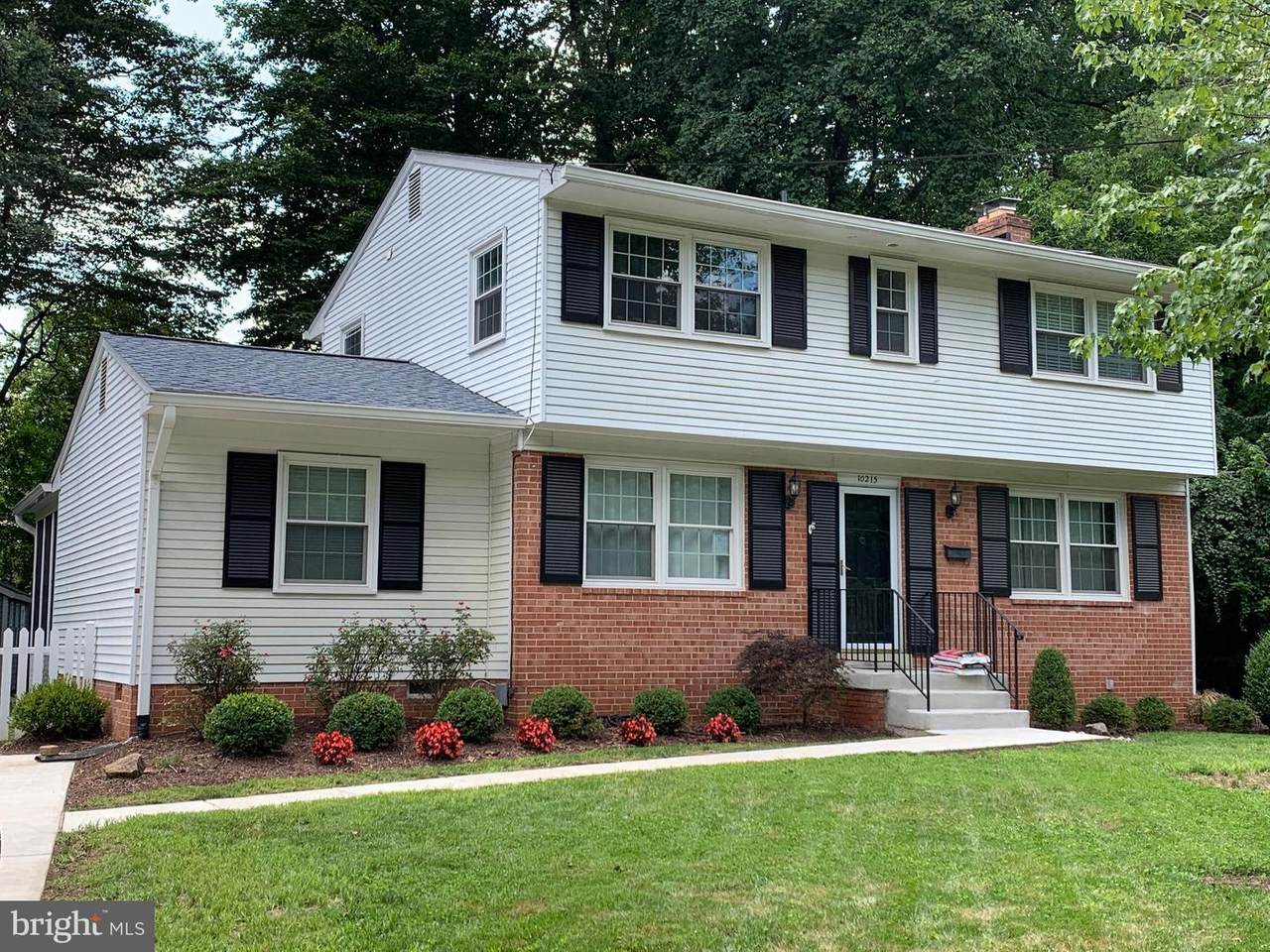 10215 Shiloh Street - Photo 1