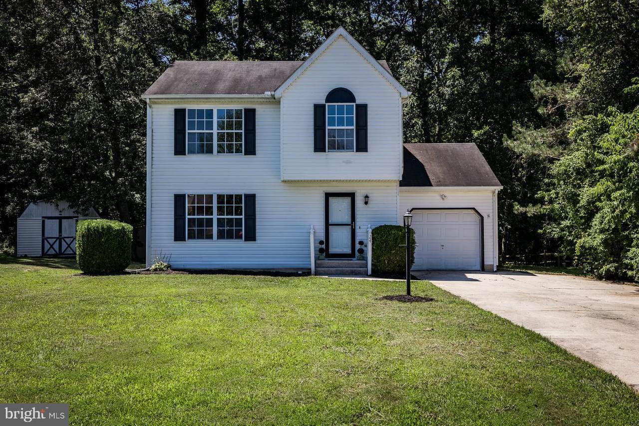 24 Ardsley Circle - Photo 1