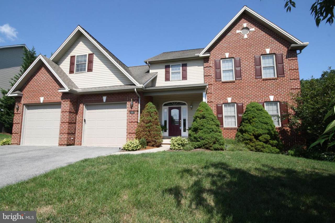 7968 Golf Vista Drive - Photo 1