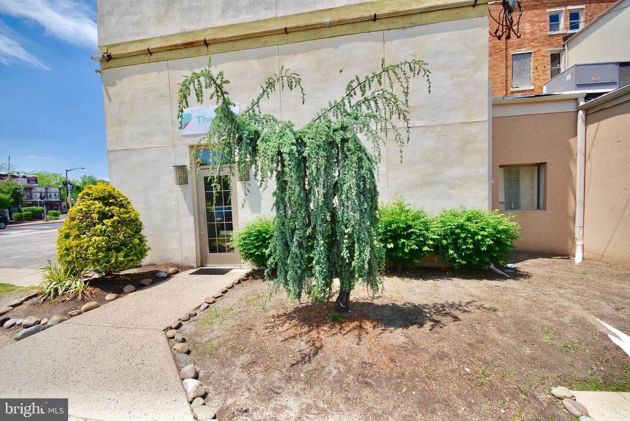 108 + 110 Bellevue Avenue - Photo 1