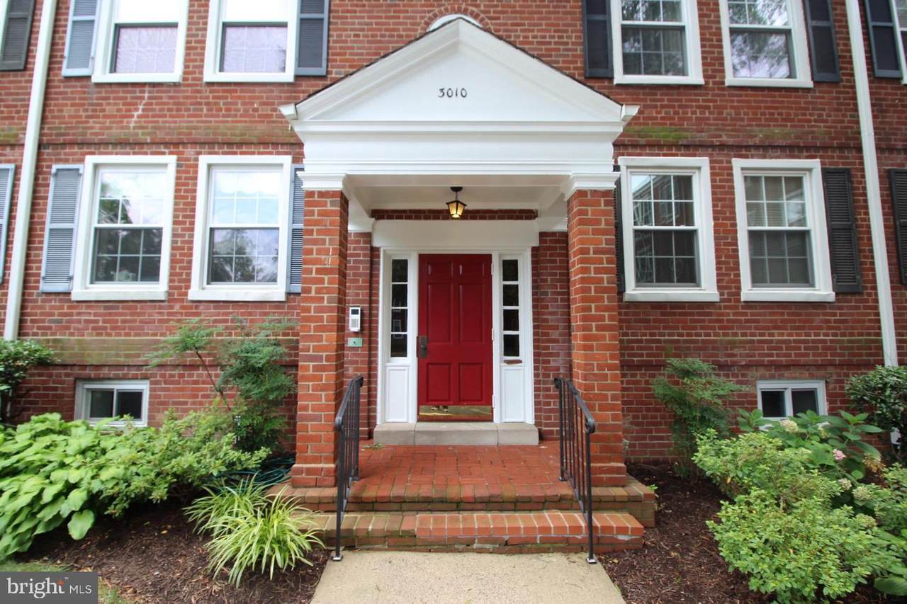 3010 Columbus Street - Photo 1