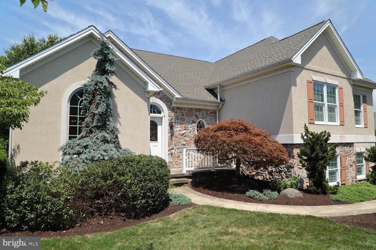 2345 Ashleigh Drive - Photo 1
