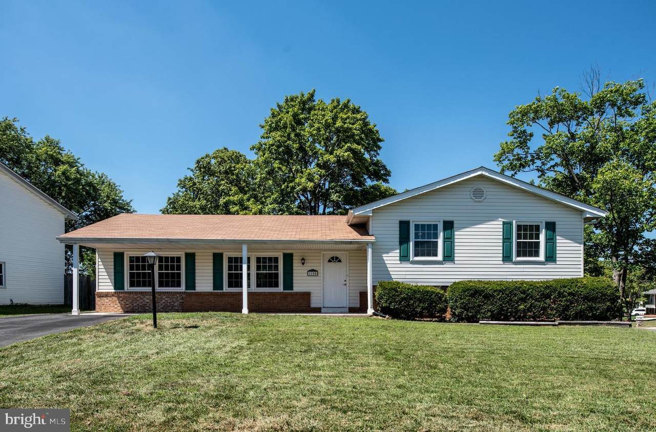 1105 Holly Avenue - Photo 1