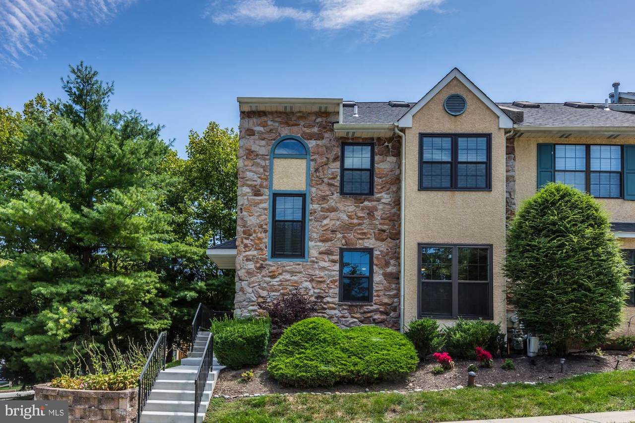1401 Aspen Court - Photo 1